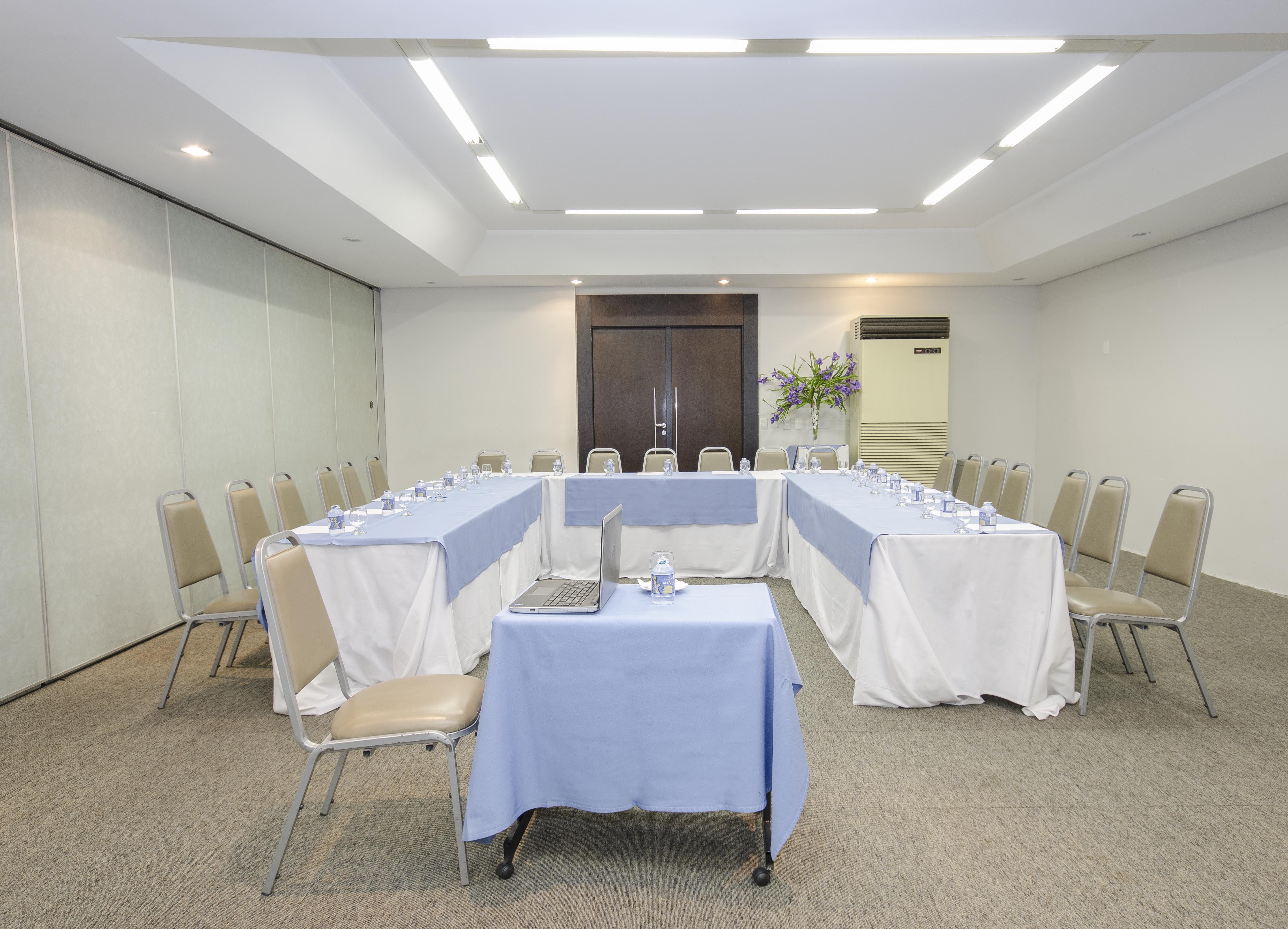 Hotel Adrianopolis All Suites Manaus Exterior photo